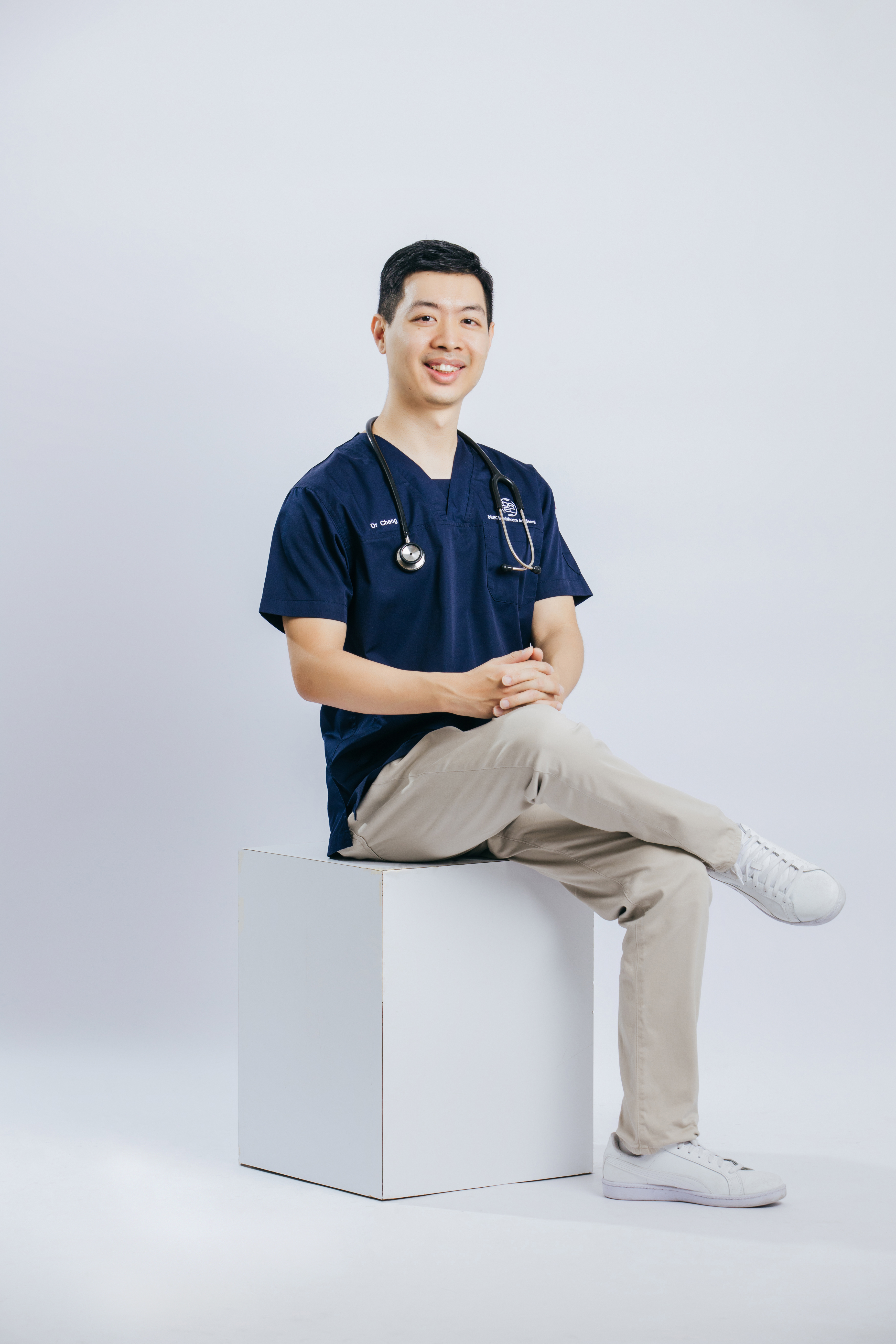 Dr Eason Chang
